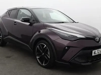 Usado Toyota C-HR Sport 122 CV (89 kW) 2023 Púrpura SUV