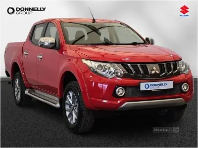 Second-hand Mitsubishi L200 181 CP (133 kW) 2020 Roșu Pickup