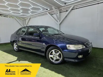 Used Honda Accord Executive 147 HP (108 kW) 2001 Blue Hatchback