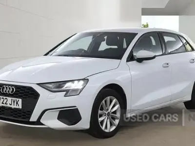 Usado Audi A3 116 HP (85 kW) 2022 Branco Sedan