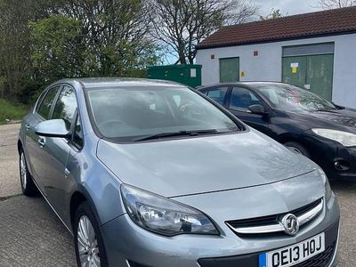 Used Vauxhall Astra 2013 Silver Hatchback