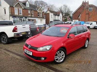 Red Used 2011 VW Golf Sportline Estate | £3,995 (Fair price)