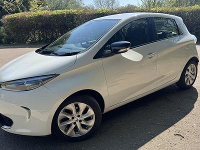 Used Renault Zoe Dynamique 64 kW (88 HP) 2016 Hatchback