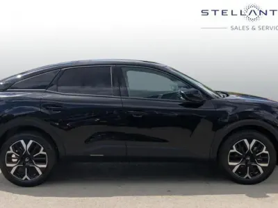 Nowe Citroën C4 PureTech 127 KM (93 kW) 2026 Czarny SUV