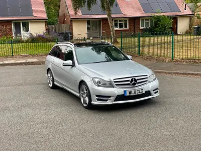 Used Mercedes C250 2011 Silver Estate