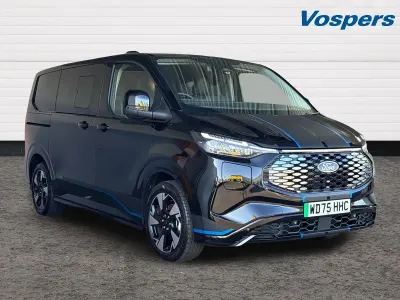 Begagnad Ford Transit Sport 160 kW (218 HK) 2025 Svart Van