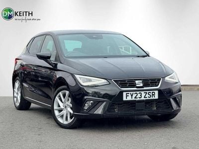 Begagnad Seat Ibiza FR 2023 Svart Halvkombi