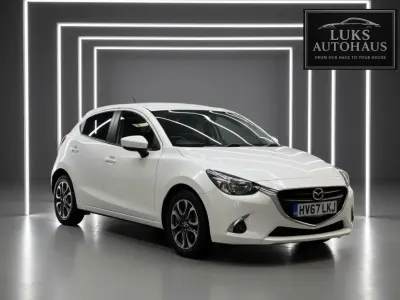 Begagnad Mazda 2 Edition 2017 Vit Halvkombi