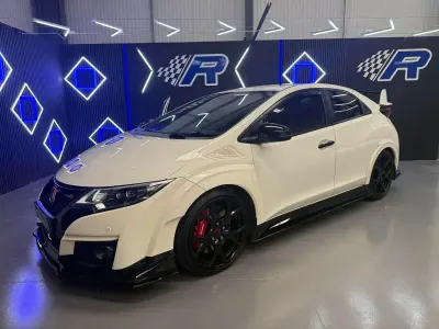 Used Honda Civic Type R GT 400 HP (294 kW) 2015 White Hatchback