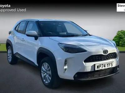 Used Toyota Yaris Cross 116 HP (85 kW) 2025 White SUV
