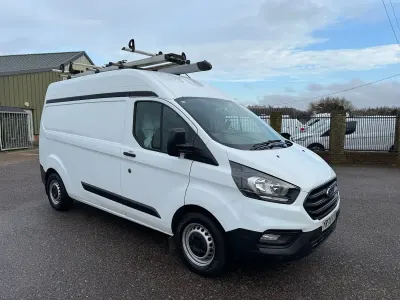 Used Ford Transit Custom S 105 HP (77 kW) 2020 White Van