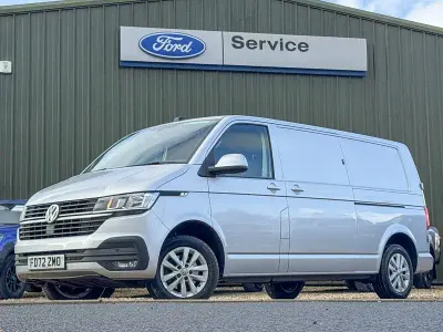 Używany VW Transporter Highline 150 KM (110 kW) 2023 Srebrny Van