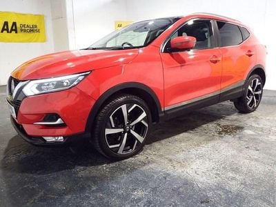 Used Nissan Qashqai S 110 HP (80 kW) 2018 Red SUV