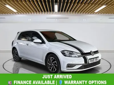 Used VW Golf VII Match 115 HP (84 kW) 2019 White Hatchback