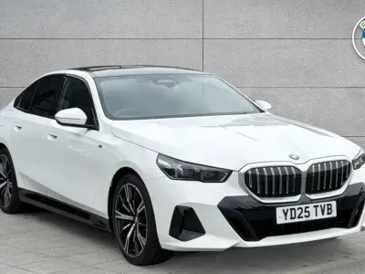 Begagnad BMW 520 M Sport 205 HK (150 kW) 2025 Vit