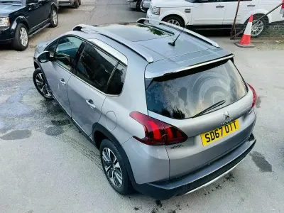 Usado Peugeot 2008 Allure 2017 Cinzento SUV