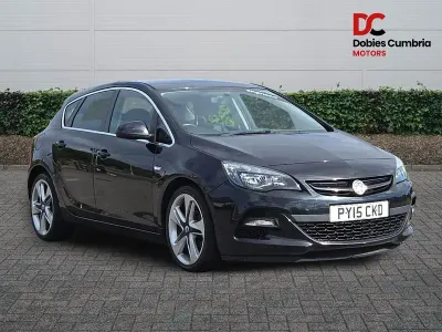 Used Vauxhall Astra Edition 140 HP (102 kW) 2015 Black Hatchback