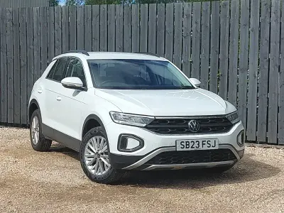 Używany VW T-Roc Life 110 KM (80 kW) 2023 Biały SUV