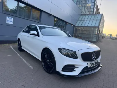Usado Mercedes E220 AMG line 2016 Branco Sedan