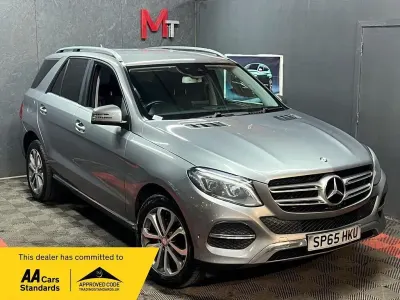 Usado Mercedes GLE250 204 HP (150 kW) 2015 Prateado Carrinha
