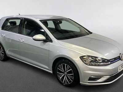 Used VW Golf VII SE 130 HP (95 kW) 2019 Silver Hatchback