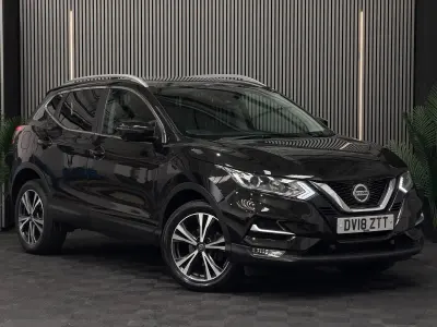 Used Nissan Qashqai N-Connecta 115 HP (84 kW) 2018 Black SUV