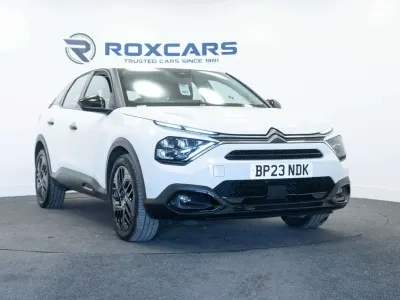 Used Citroën C4 PureTech 102 HP (75 kW) 2023 White SUV