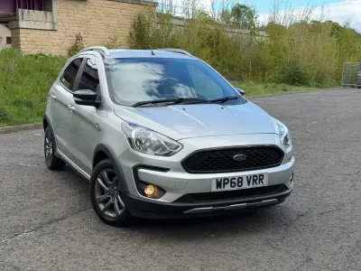 Begagnad Ford Ka Plus Active 85 HK (62 kW) 2018 Silver Halvkombi