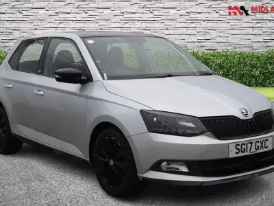 Begagnad Skoda Fabia Monte Carlo 90 HK (66 kW) 2017 Silver Halvkombi