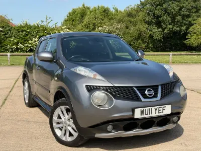 Used Nissan Juke Tekna 117 HP (86 kW) 2011 Grey SUV
