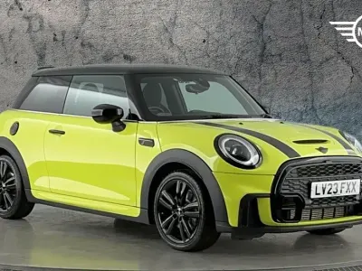Used Mini Cooper S Sport 192 HP (141 kW) 2023 Yellow Hatchback