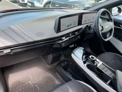Begagnad Kia EV6 GT-Line 236 kW (321 HK) 2025 Röd SUV