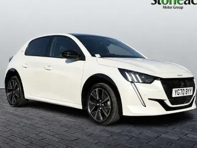 Used Peugeot 208 GT-line 131 HP (96 kW) 2020 White Hatchback