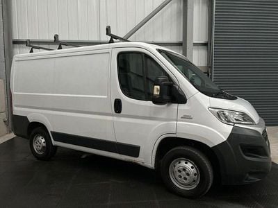 Usado Fiat Ducato 130 HP (95 kW) 2014 Branco Van