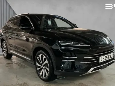 Used BYD Seal U Comfort 218 HP (160 kW) 2025 Black SUV
