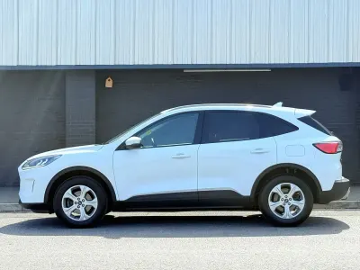 Used Ford Kuga Zetec 190 HP (139 kW) 2022 White SUV