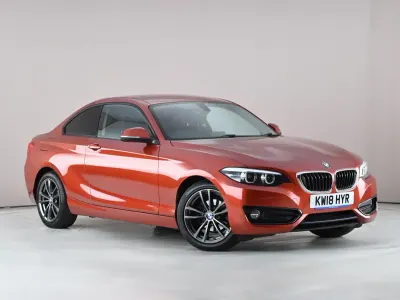 Begagnad BMW 218 Sport Line 2018 Orange Sportkupé