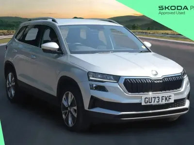 Used Skoda Karoq SE L 113 HP (83 kW) 2023 Brilliant silver metallic SUV