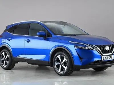 Used Nissan Qashqai S 140 HP (102 kW) 2021 Blue SUV