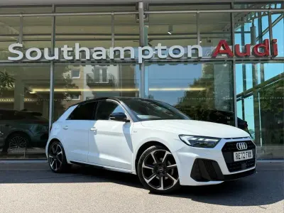 Used Audi A1 Black Edition 147 HP (108 kW) 2022 White SUV