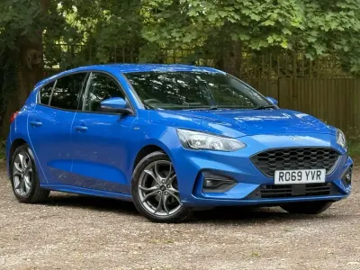 Used Ford Focus ST-Line 125 HP (91 kW) 2019 Blue Hatchback