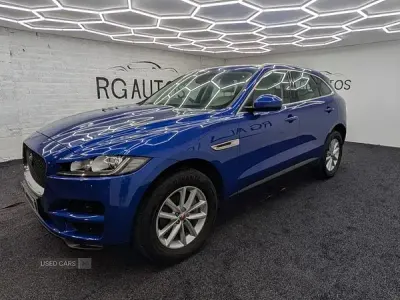 Usado Jaguar F-Pace Prestige 163 HP (119 kW) 2019 Azul SUV