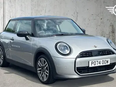 Used Mini Cooper Hatch 154 HP (113 kW) 2024 Silver Hatchback