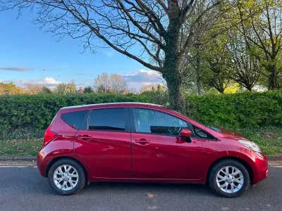 Used Nissan Note Acenta 90 HP (66 kW) 2014 Red Hatchback