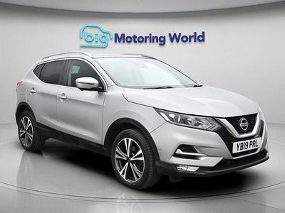 Used Nissan Qashqai N-Connecta 140 HP (102 kW) 2019 Silver SUV