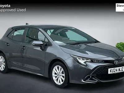 Used Toyota Corolla 140 HP (102 kW) 2026 Hatchback