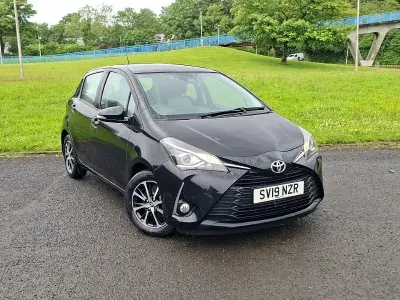 Used Toyota Yaris 111 HP (81 kW) 2019 Black Hatchback