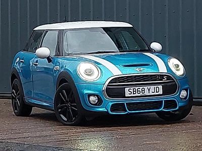 Used Mini Cooper S Sport 192 HP (141 kW) 2018 Blue Hatchback