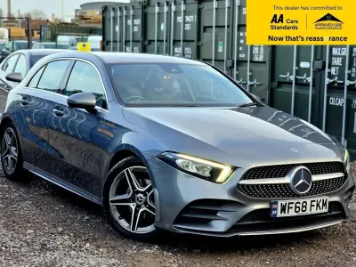 Begagnad Mercedes A180 AMG line 116 HK (85 kW) 2018 Grå Halvkombi