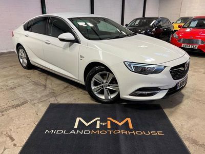 White Used 2019 Vauxhall Insignia SRi Hatchback | £5,500 (Good price)